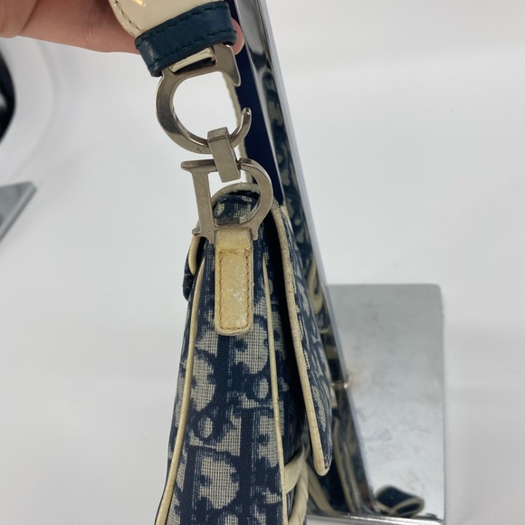 Dior Monogram trotter crossbody bag - Picture 3 of 12